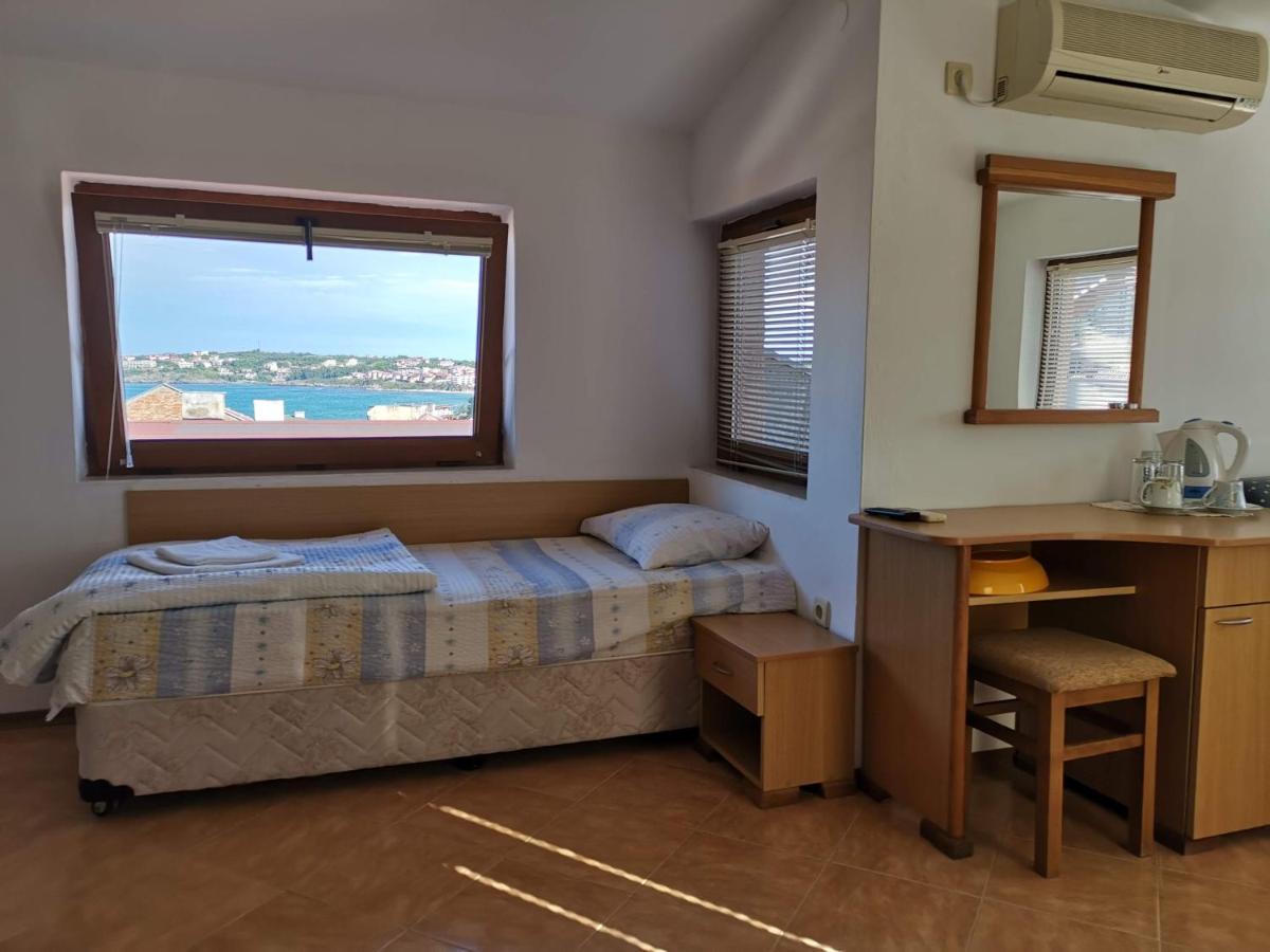Elena Guest House Sozopol Bagian luar foto
